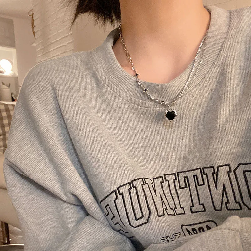 Y2K Fashion Peach Heart Water Drop Pendant Necklace Women Black Crystal Egirl Sweet Cool Clavicle Chain Aesthetic Jewelry