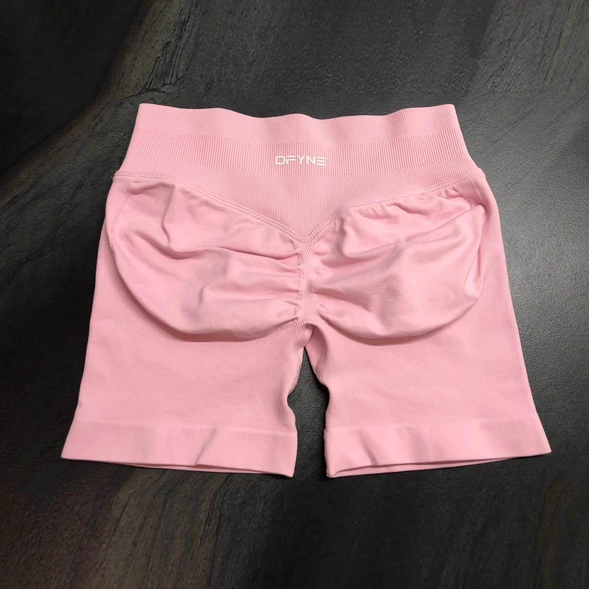 LIGHT ROSE PINK